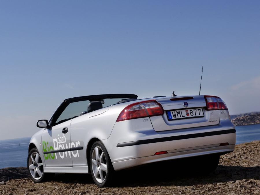  Saab 9-3 BioPower Convertible 2006 года  (фото 2 из 16)